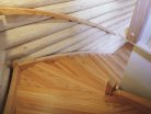 drevene-schody-pro-srub-nebo-roubenku-drevostavba-interier-schodiste