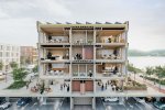 Evoluce dřevěných kanceláří: NOVATOP navazuje na BudexHUB systémem BLOCK