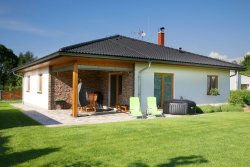 Bydleni-v-drevostavbe-po-deseti-letech-firmy-Vikymont 1