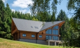 Luxusní srubové útočiště s dechberoucími výhledy