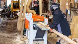 Čtyřstranná tvarovačka a hoblovačka 2 (1)