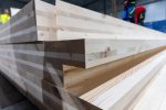 NOVATOP rozšířil výrobní portfolio o standardní CLT pro vícepodlažní dřevostavby