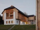 DrevoaStavby.cz | Rekonstrukce zemědělské usedlosti v rakouském Feldkirchenu