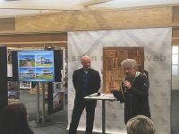 Martin Patřičný při předávání ceny Dřevostavba roku 2016