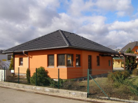 Haas Fertigbau vzorovy dum Bungalov Line