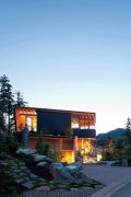 1334799904-mg-4426-bh-whistler-h-wwwsilentsamacom--666x1000