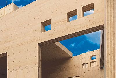 drevostavba-z-vrstveneho-masivniho-dreva