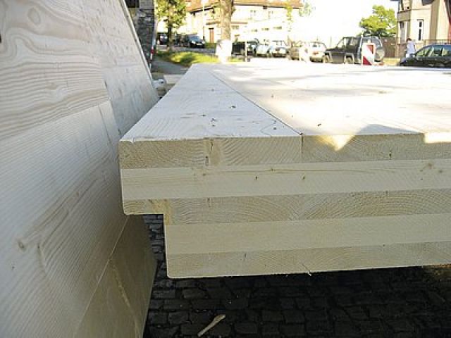Konstrukční alternativa dřevostaveb - panely KLH