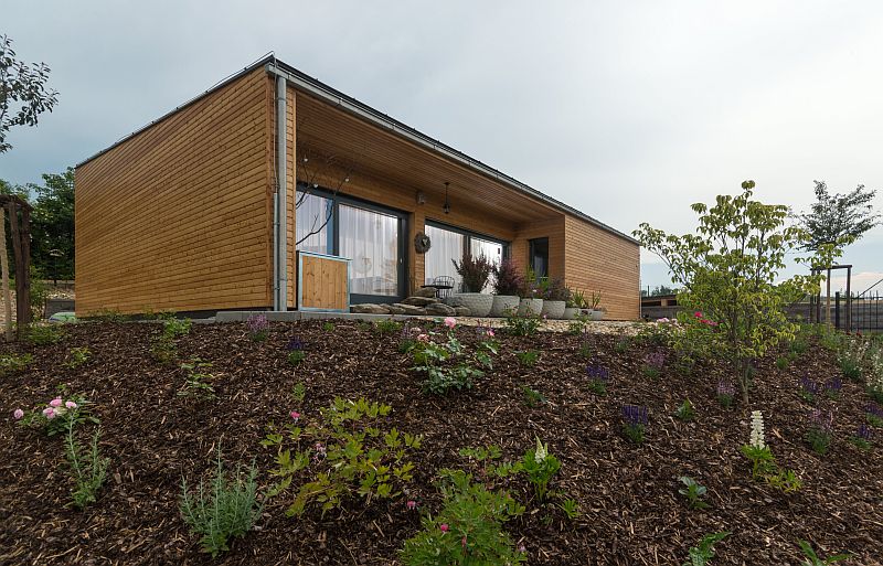 Moderní bungalov na klíč osloví především toho, kdo chce být výjimečný