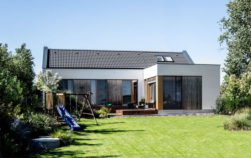 DrevoaStavby.cz | WOOD SYSTEM (moderní přízemní dřevostavba č. 1)