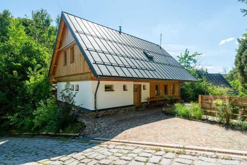 DrevoaStavby.cz | Časopis srubyROUBENKY 4-2022 (SRUBY PACÁK)