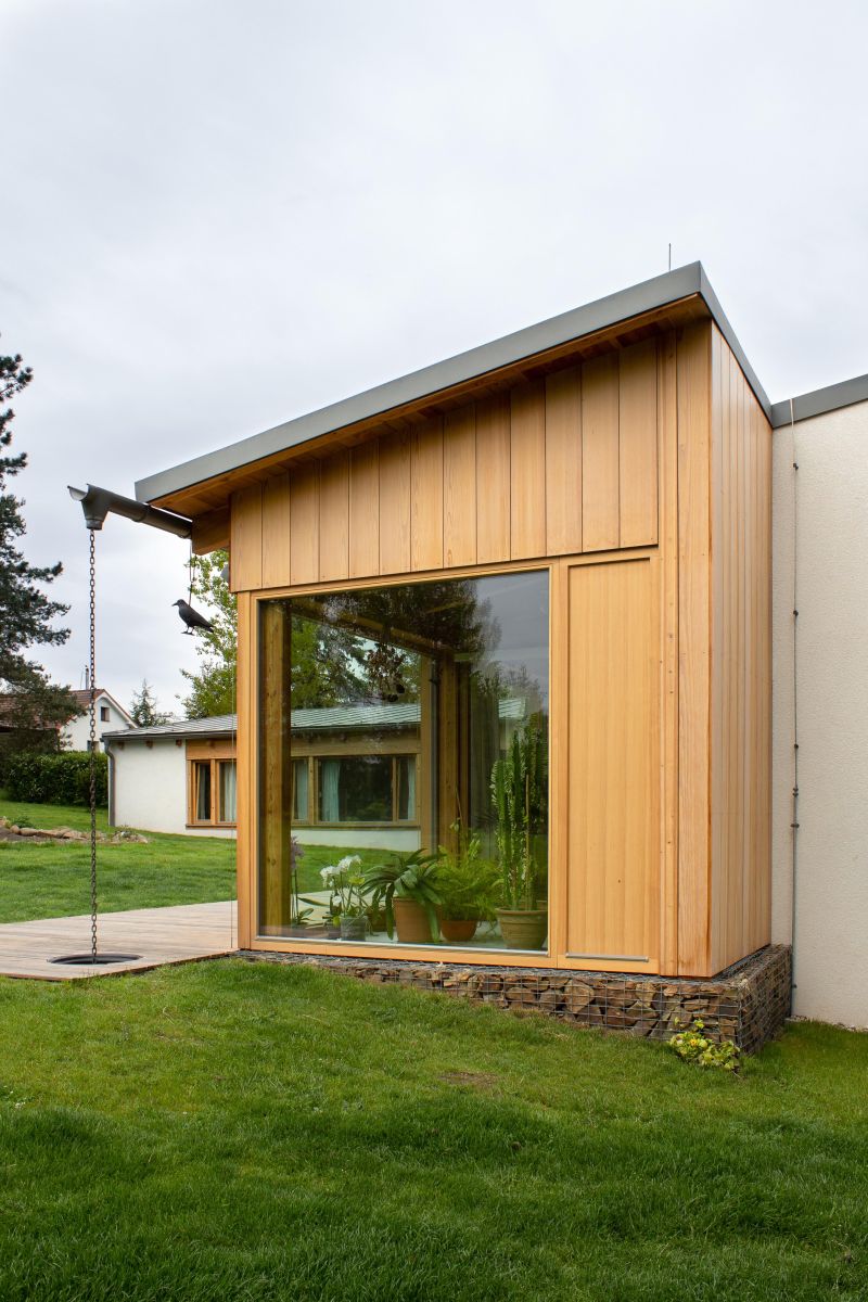 DrevoaStavby.cz | Přízemní dřevostavba uprostřed přírody