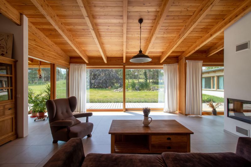 DrevoaStavby.cz | Přízemní dřevostavba uprostřed přírody