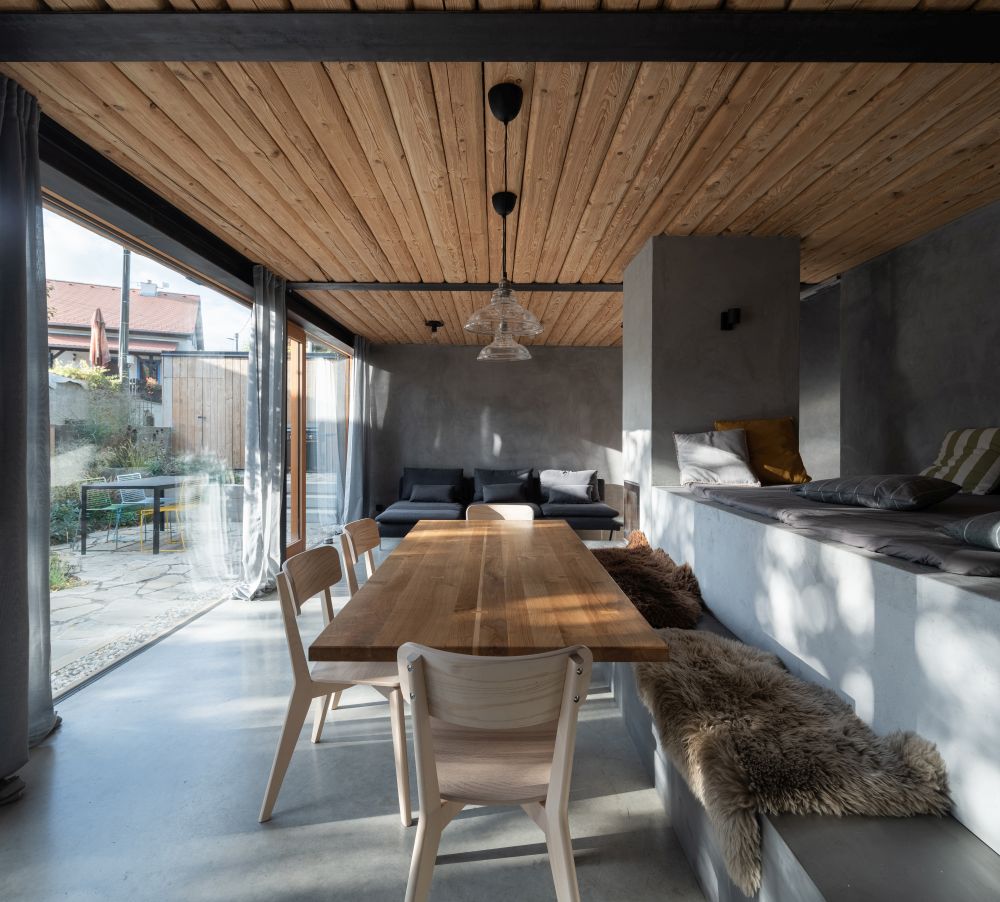 DrevoaStavby.cz | Dřevěná novostavba ve vinařské uličce Kyjova