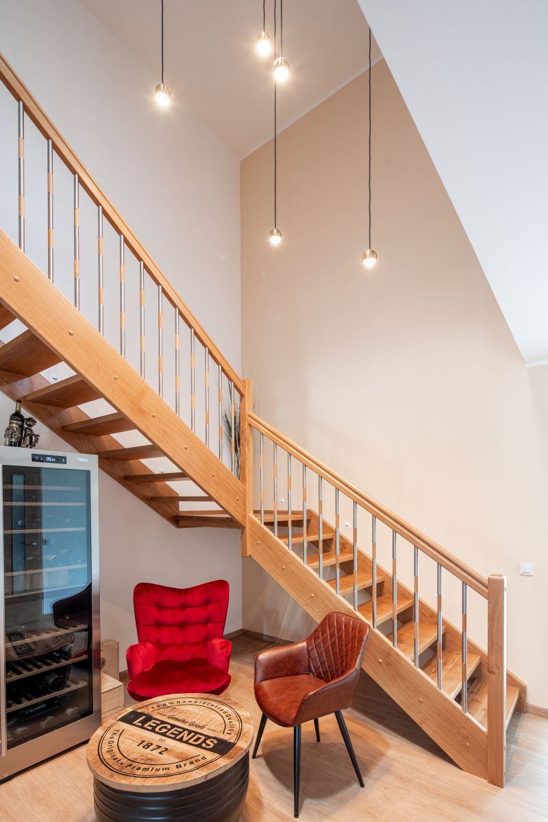 DrevoaStavby.cz Elegantní dřevostavba na kouzelném místě s geniem loci DrevoaStavby.cz Elegantní dřevostavba  na kouzelném místě s geniem loci schodiště