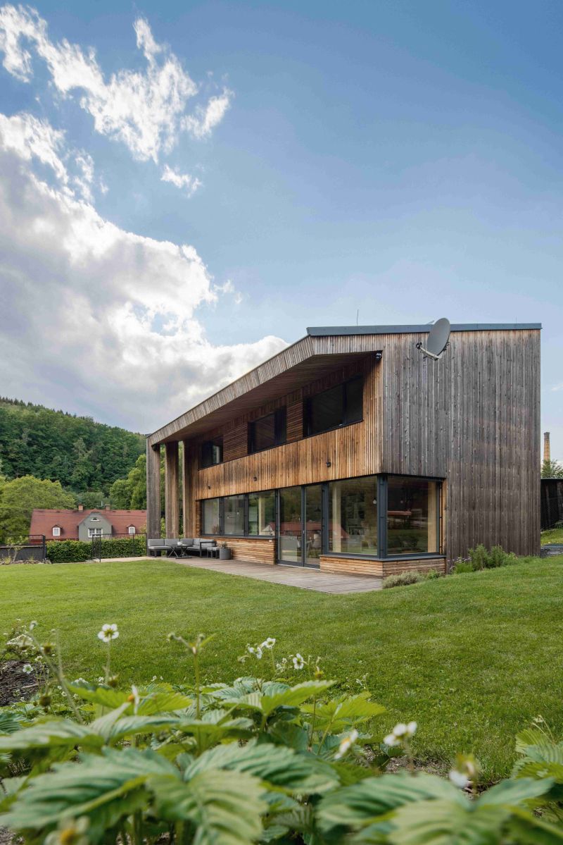 DrevoaStavby.cz | Rodinná dřevostavba Chrastava 3AE