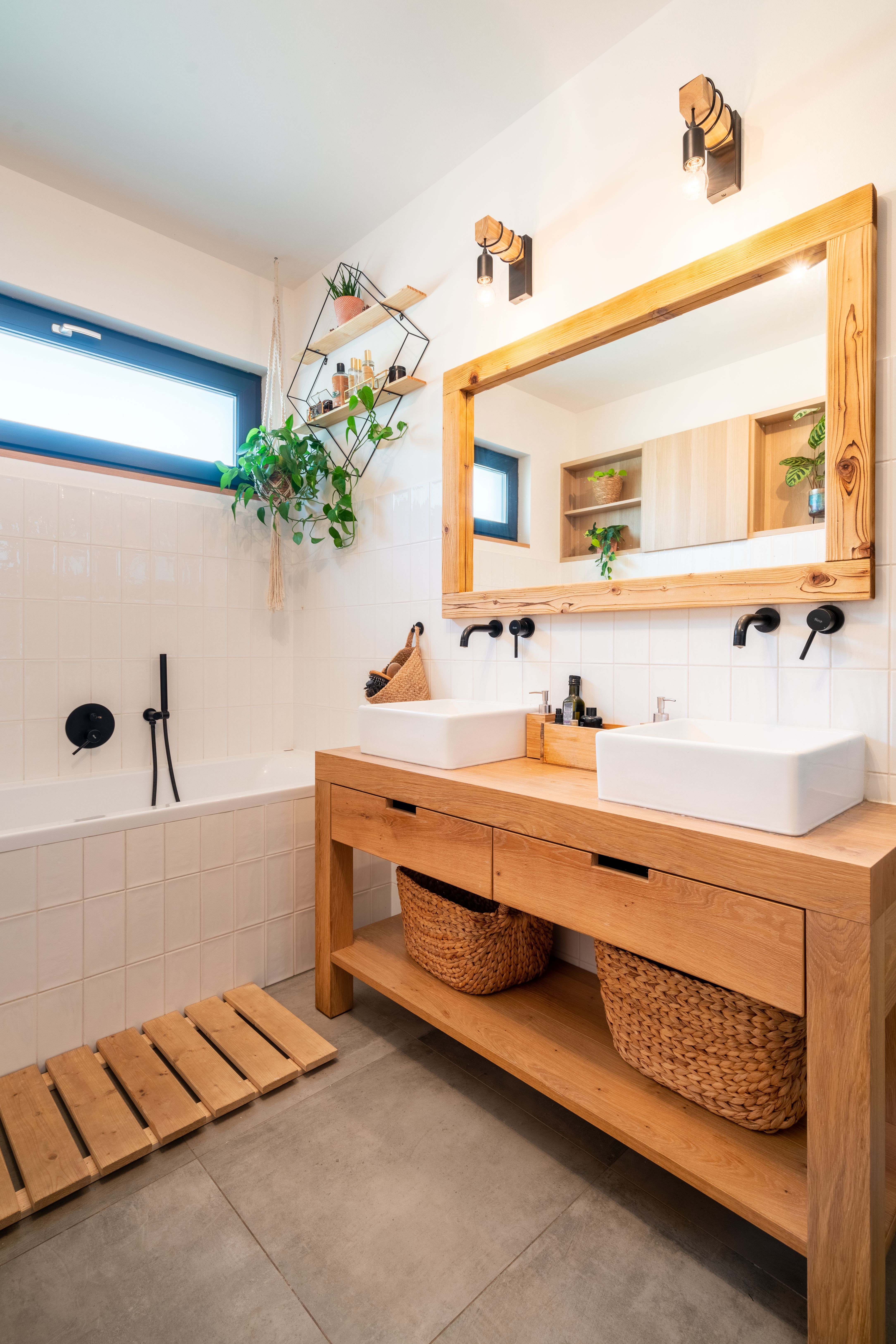 DrevoaStavby.cz Přízemní sendvičová dřevostavba Dřevo-House