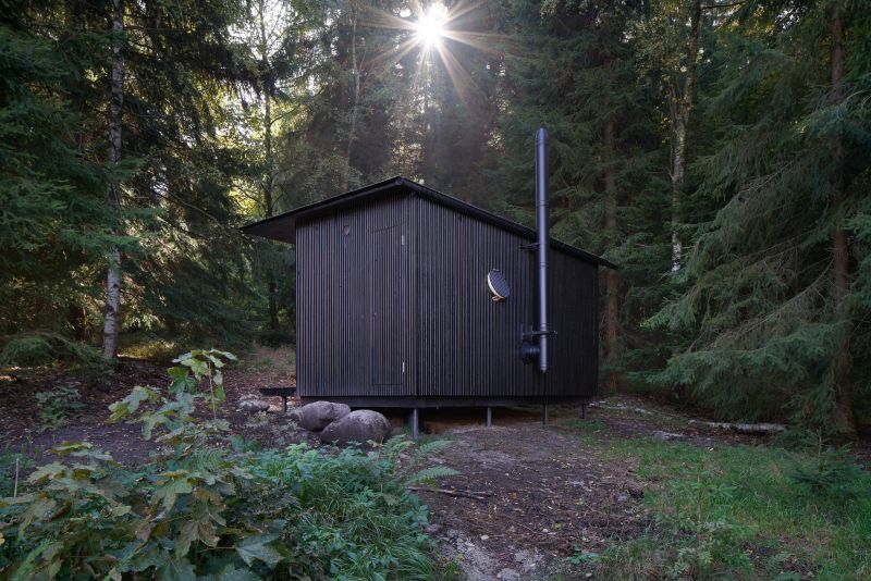 DrevoaStavby.cz | TinyHouseDone – Miniaturní soběstačná chatka DrevoaStavby.cz | TinyHouseDone – Miniaturní soběstačná chatka