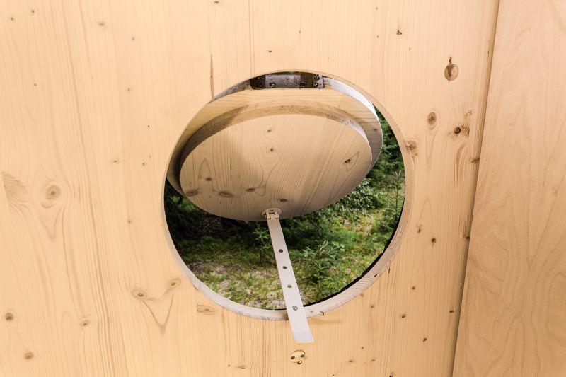 DrevoaStavby.cz | TinyHouseDone – Miniaturní soběstačná chatka DrevoaStavby.cz | TinyHouseDone – Miniaturní soběstačná chatka