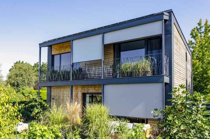 DrevoaStavby.cz | Patrová dřevostavba u Ženevského jezera