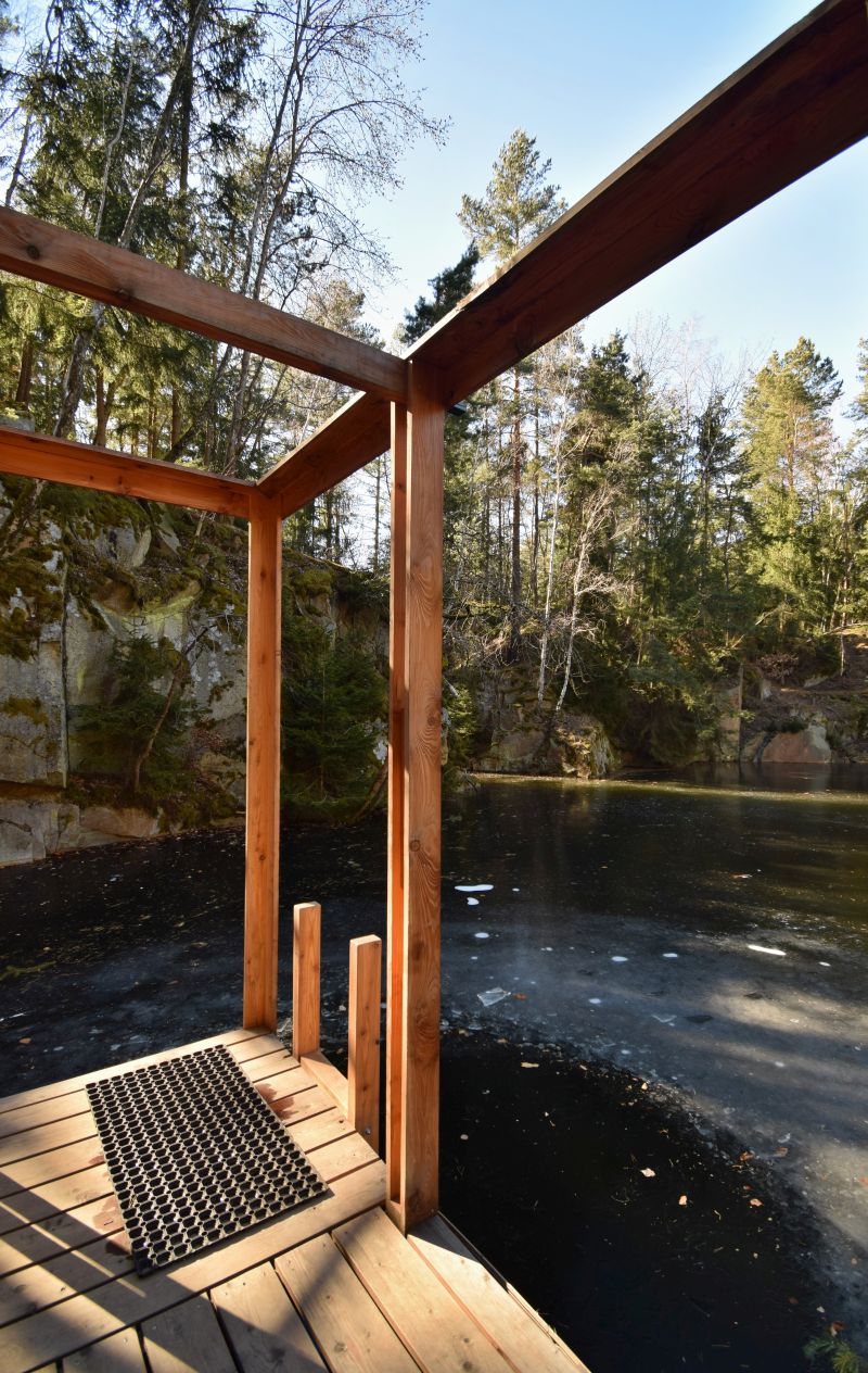 DrevoaStavby.cz | Hidden Retreat – dřevěný domek se saunou