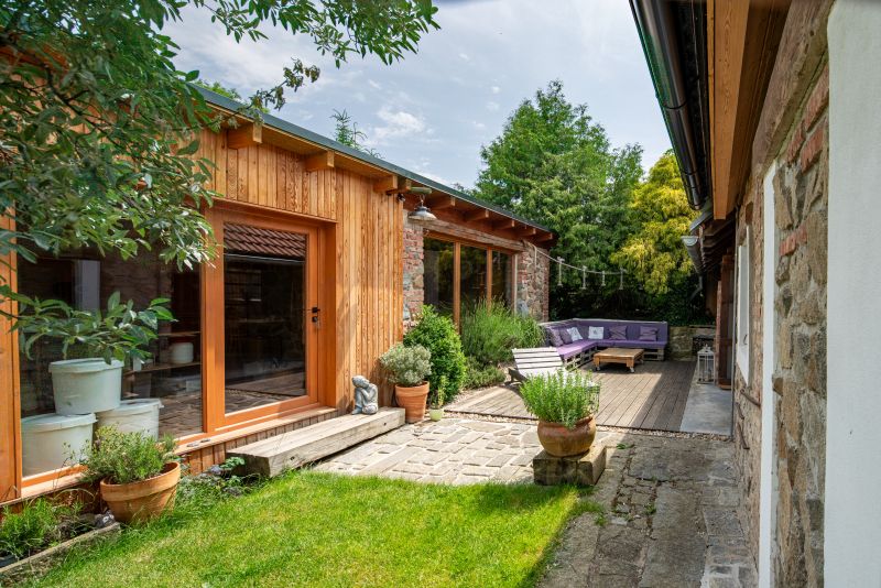 DrevoaStavby.cz Dřevostavba propojená s kamenným domem