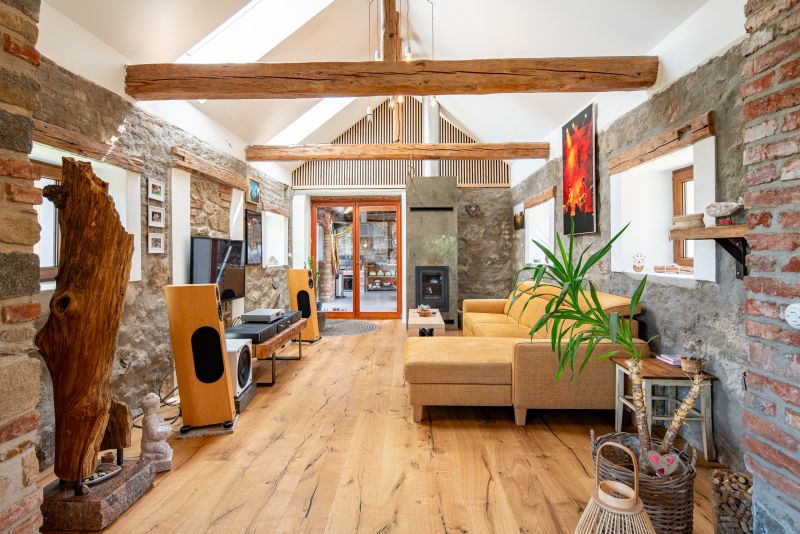 DrevoaStavby.cz Dřevostavba propojená s kamenným domem