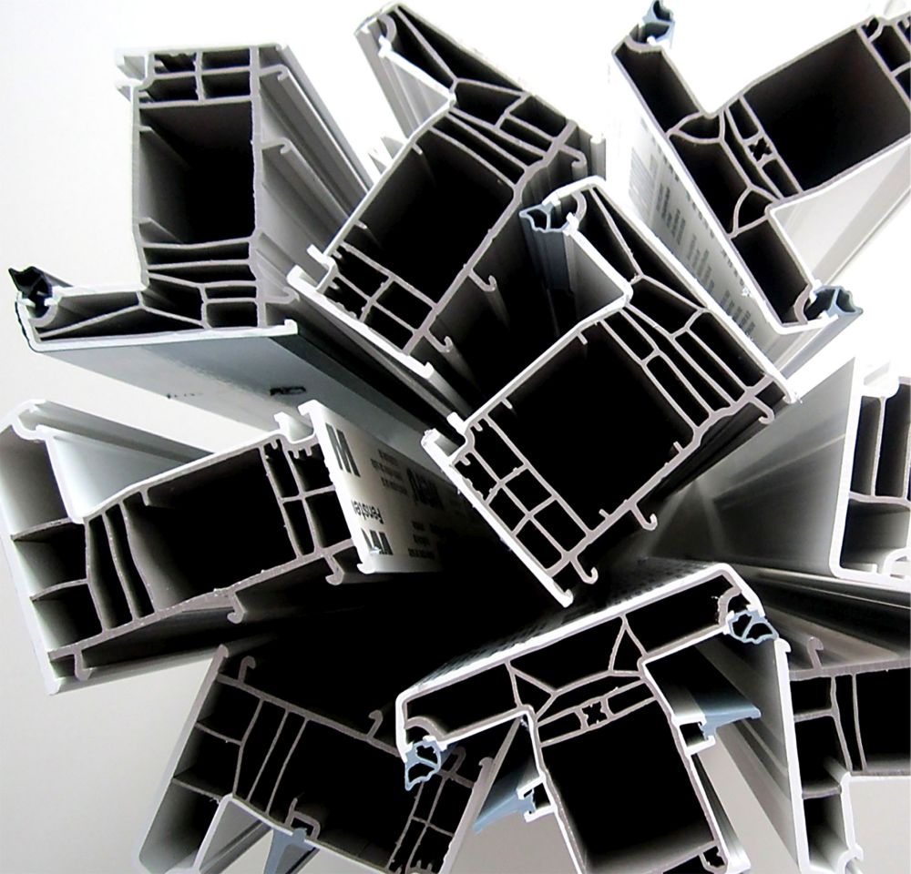 Recyklace dřevostaveb okenních profilů