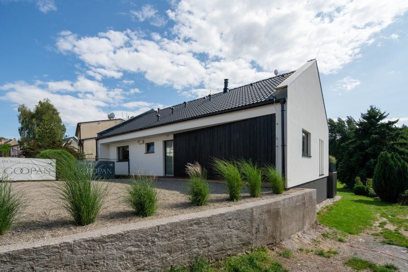 Prostorná a pohodlná typová dřevostavba LIGHT 03