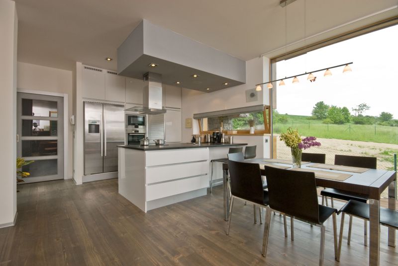 DrevoaStavby.cz | Dřevostavba zapuštěná do svahu