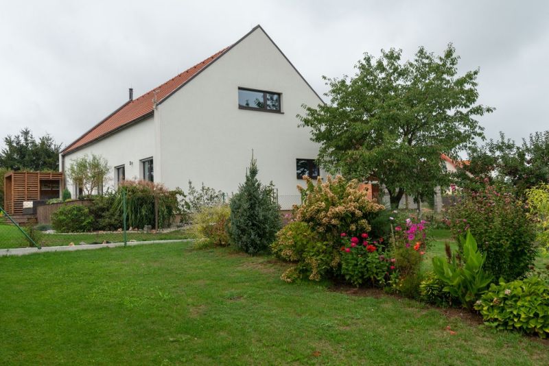 DrevoaStavby.cz | Moderní venkovská dřevostavba - realizace GOOPAN DrevoaStavby.cz | Moderní venkovská dřevostavba - realizace GOOPAN