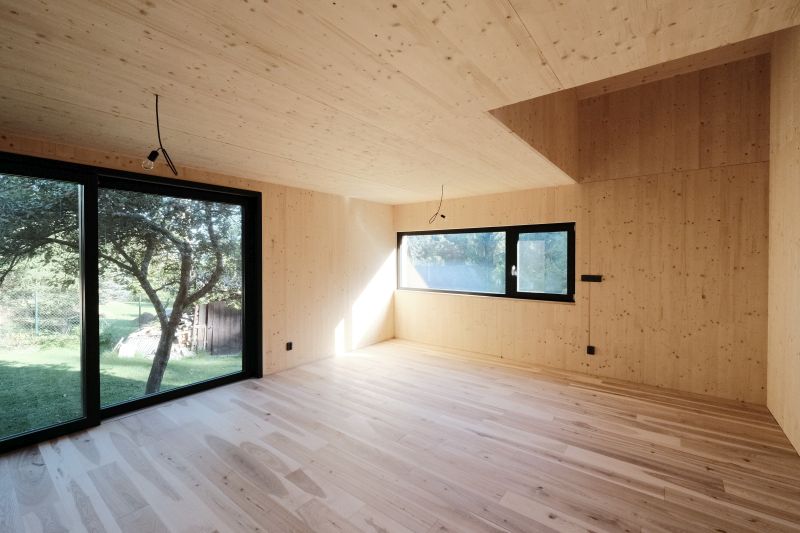 Malá pasivní dřevostavba v Jílovém Chytrý dům_přízemí