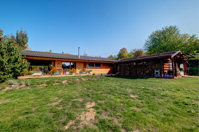 DrevoaStavby.cz | Elegantní srubový bungalov KONTIO