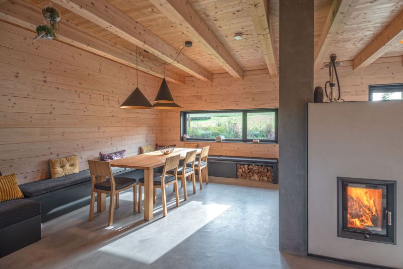 DrevoaStavby.cz | Moderní a elegantní roubenka