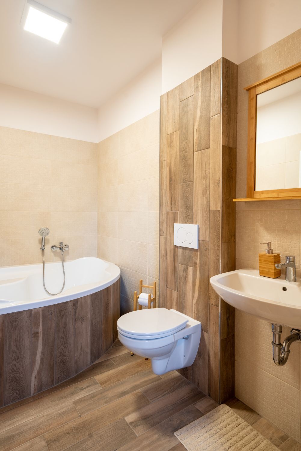 DrevoaStavby.cz | Roubenka Valachy