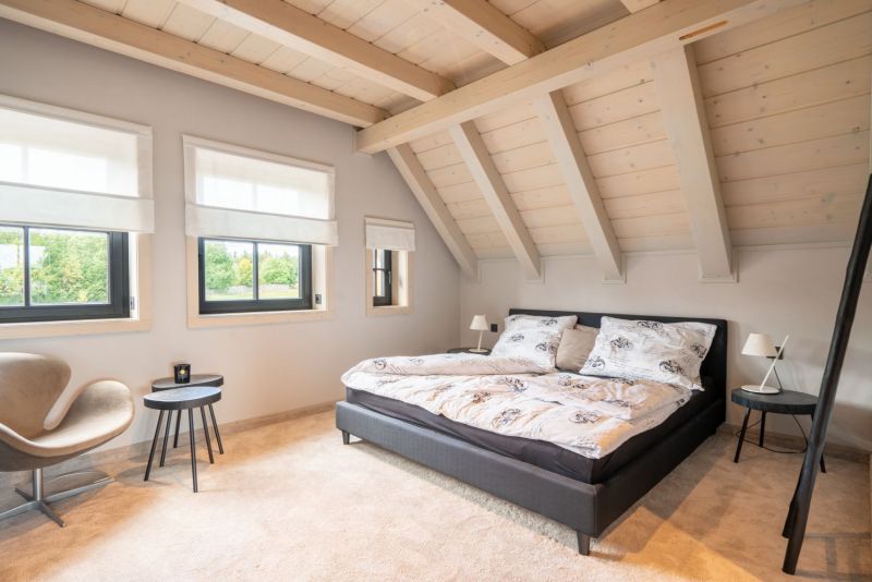 DrevoaStavby.cz | Moderní roubenka v Krušných horách