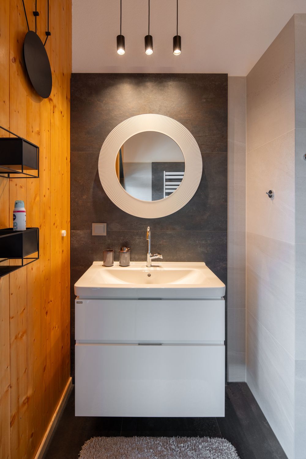 DrevoaStavby.cz Srub z mohutných smrkových kulatin Slovensko 13