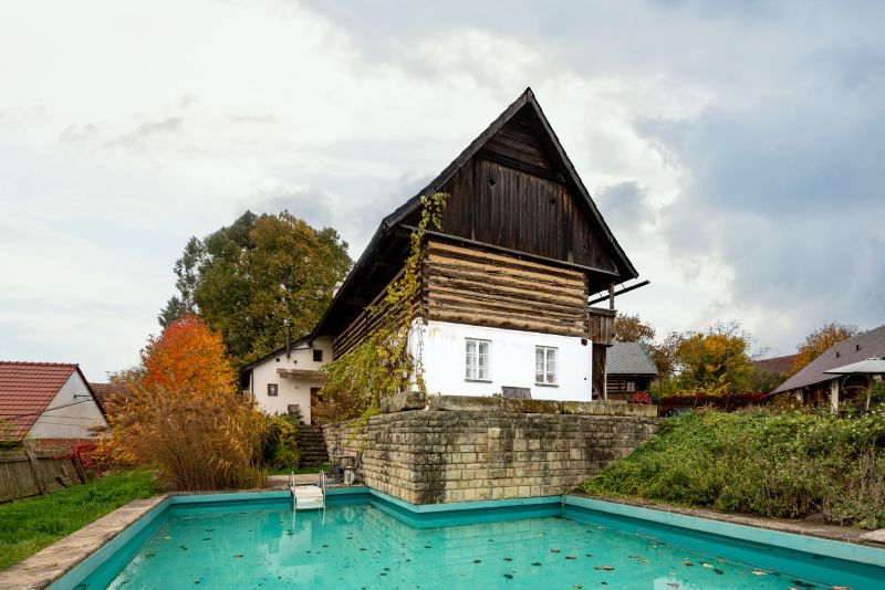 DrevoaStavby.cz Rekonstrukce roubeného statku Roubenky Střihavka_2