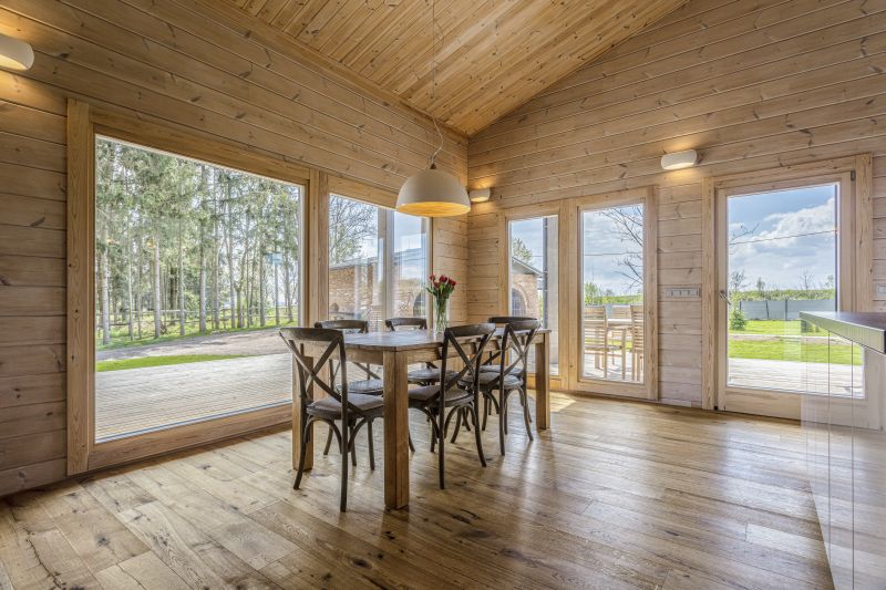 DrevoaStavby.cz | Moderní srubový dům Kontio