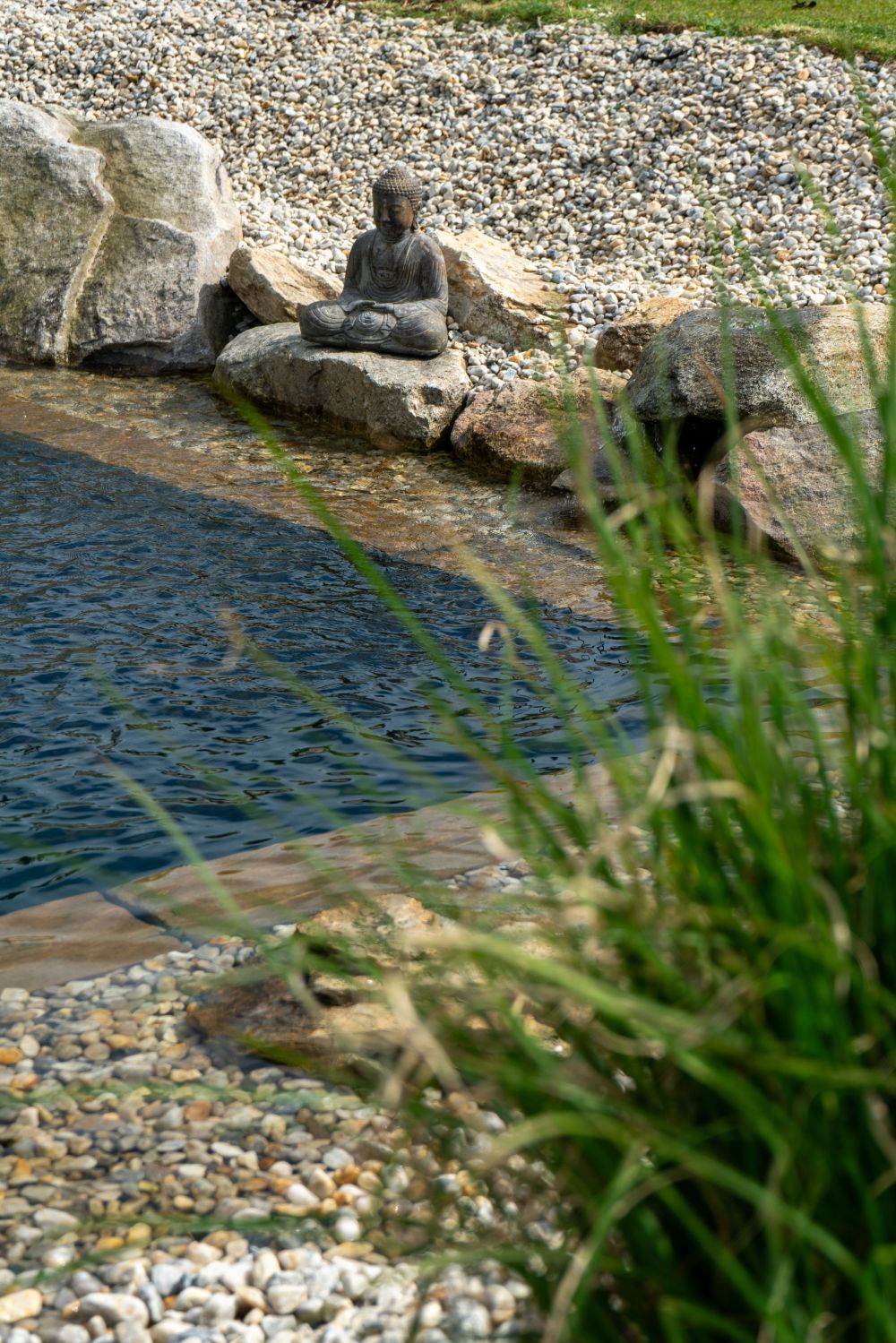 DrevoaStavby.cz Roubenka z lepené finské borovice s dřevěnou fasádou bílé barvy DrevoaStavby.cz Roubenka z lepené finské borovice s dřevěnou fasádou bílé barvy 8