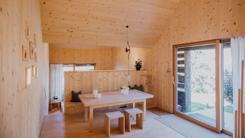 DrevoaStavby.cz | Apartmá na seníku v hotelu Taxhof 