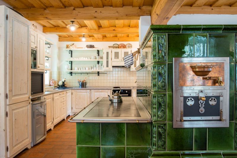 DrevoaStavby.cz | Statek Fénix ze Salajny