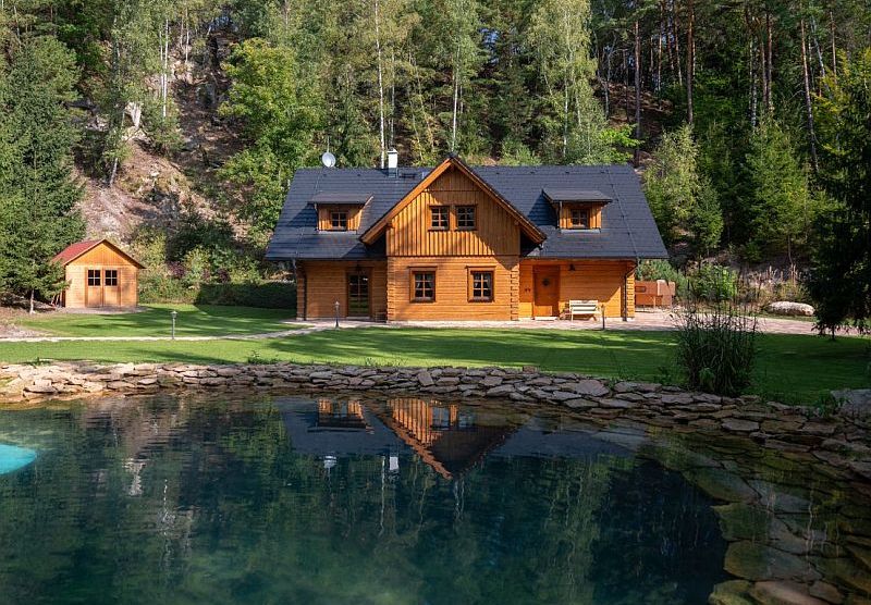 DrevoaStavby.cz | Dřevostavba na místě kamenolomu