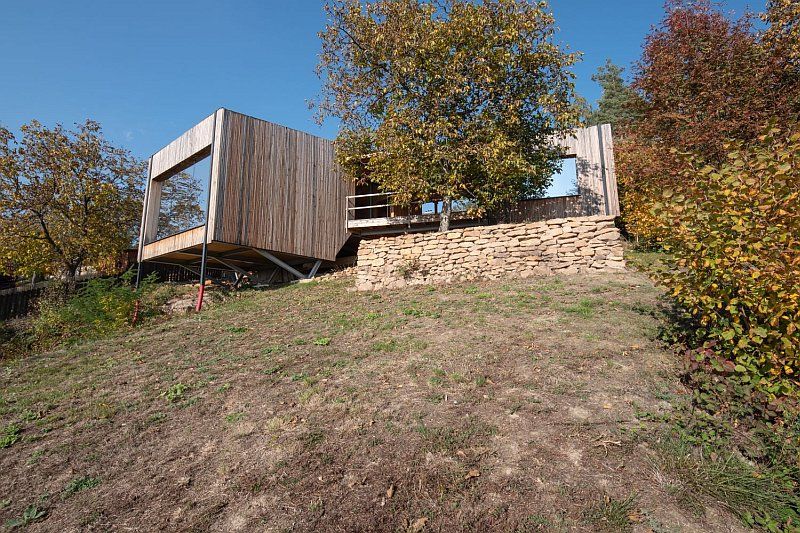 DrevoaStavby.cz | Dřevostavba v pískovcovém lomu