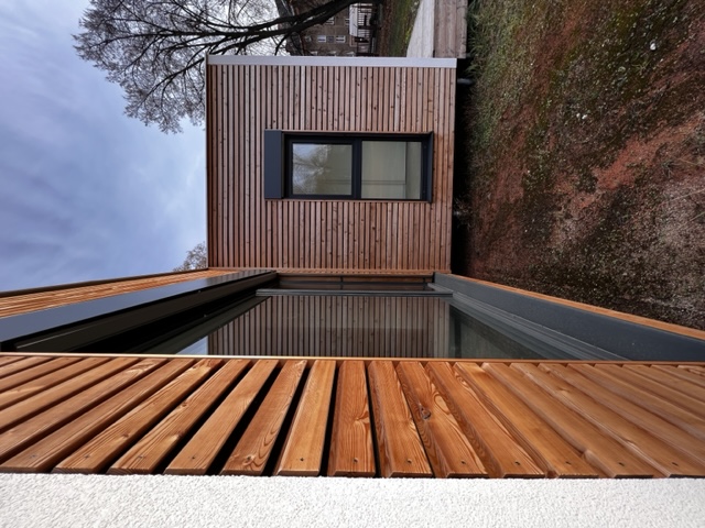 DrevoaStavby.cz | Experimentální soběstačný modulární dům Eko modular pro střední školu