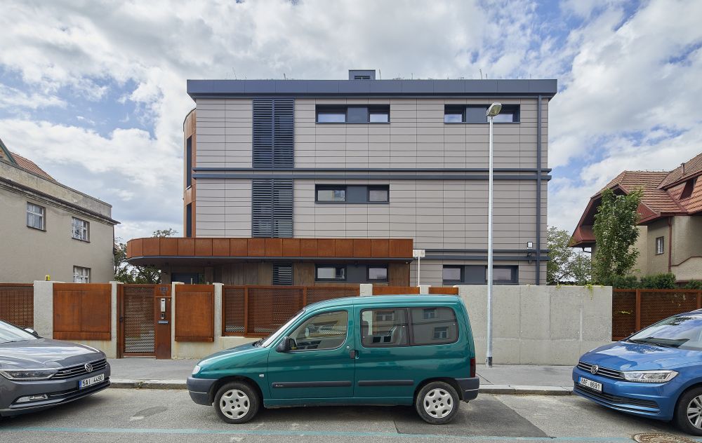 DrevoaStavby.cz | Rigips Trophy Bytový dům na Topolce