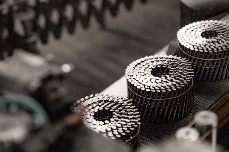 DrevoaStavby.cz Hašpl-hřebíky a spojovací materiál DrevoaStavby.cz Hašpl-hřebíky a spojovací materiál