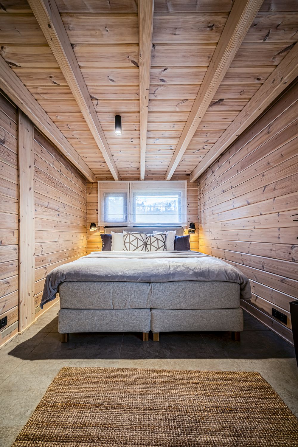 DrevoaStavby.cz Finská chata Kontio Sázava DrevoaStavby.cz Finská chata Kontio Sázava