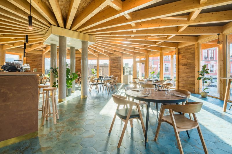 Saunová zahrada SALORI 7 Saunová zahrada SALORI_restaurace