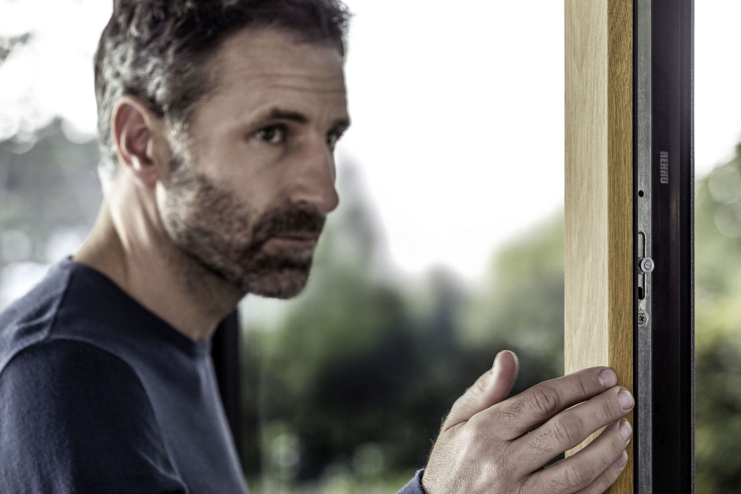 jak si udrzet krasna a funkcni okna REHAU profi montaz